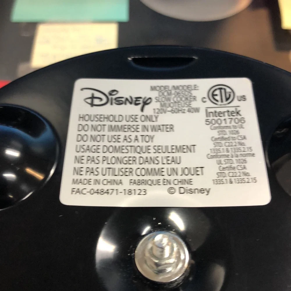 Mickey Mouse 20 ounce sauce warmer. Brand new!